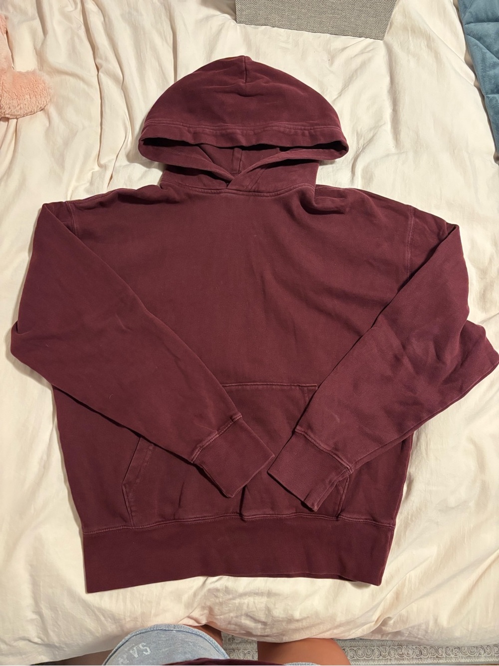 American Eagle Outfitters Men's Burgundy Hooded Sweatshirt- worn once
